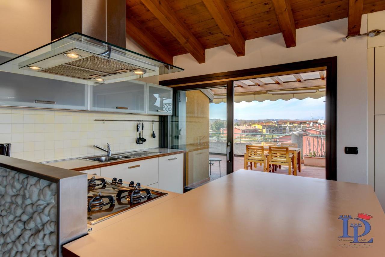 Desenzanoloft Official Partner Marriott Homes & Villas - Paradise Lake View In A 5 Pools Exclusive Residence Desenzano del Garda Bagian luar foto