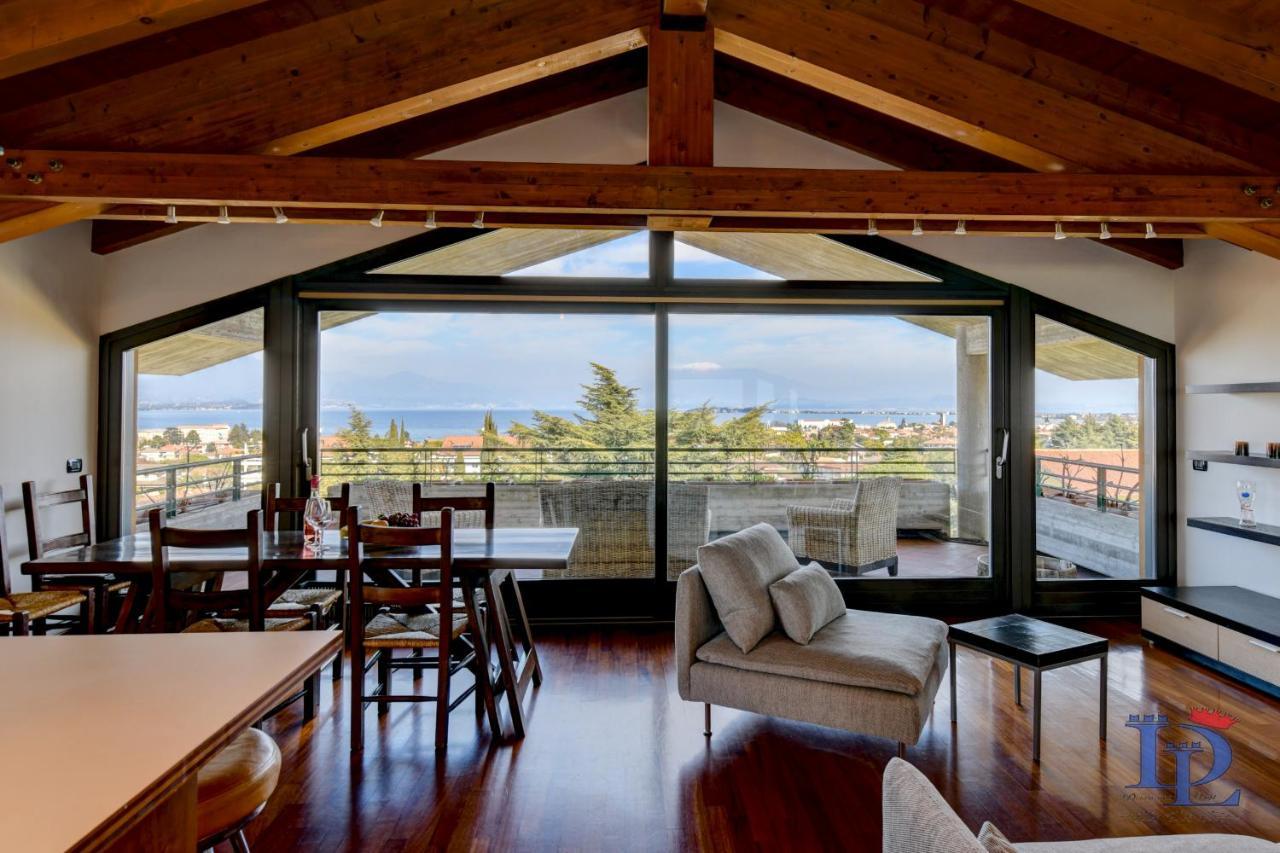 Desenzanoloft Official Partner Marriott Homes & Villas - Paradise Lake View In A 5 Pools Exclusive Residence Desenzano del Garda Bagian luar foto