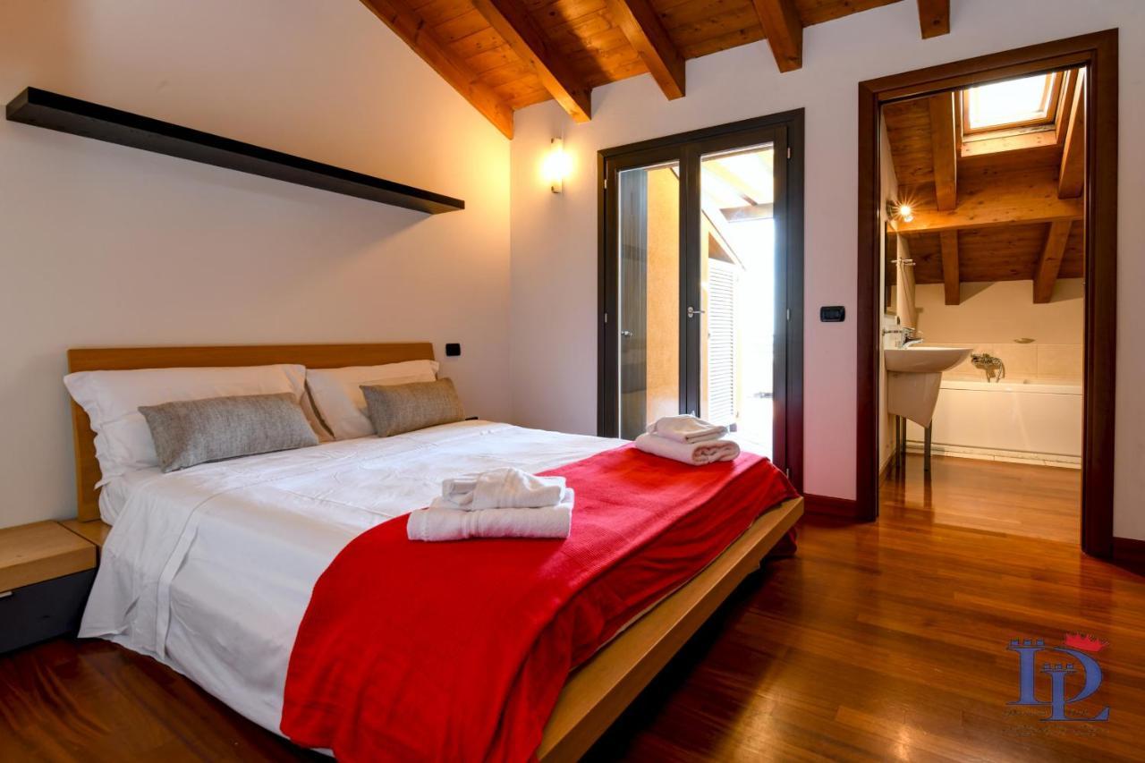 Desenzanoloft Official Partner Marriott Homes & Villas - Paradise Lake View In A 5 Pools Exclusive Residence Desenzano del Garda Bagian luar foto